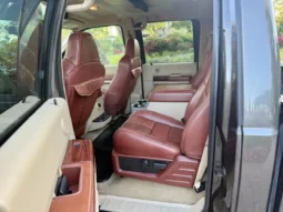 
										2009 Ford F-250 King Ranch Crew Cab Power Stroke full									