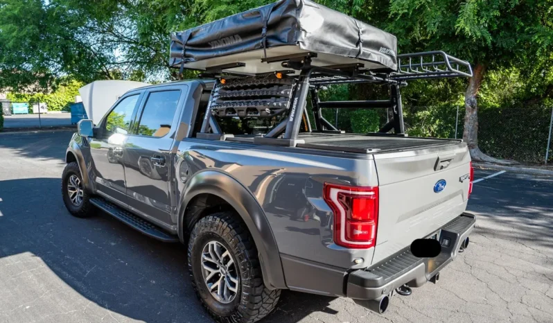 
								2018 Ford F-150 Raptor SuperCrew full									