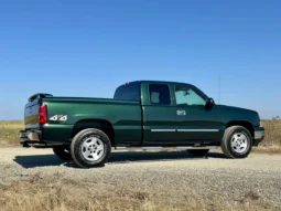 
										2006 Chevrolet Silverado 1500 LT 4×4 full									