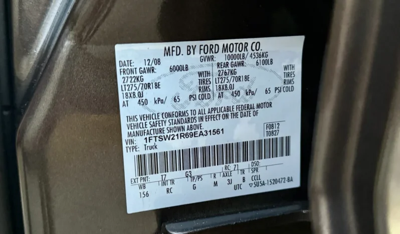 
								2009 Ford F-250 King Ranch Crew Cab Power Stroke full									