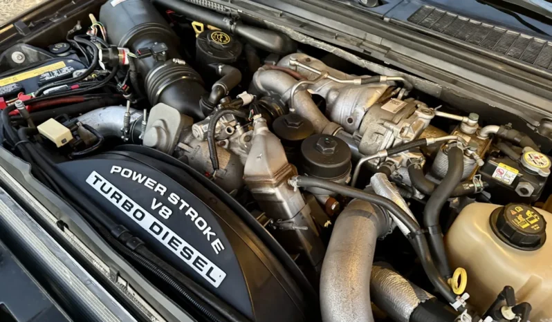 
								2009 Ford F-250 King Ranch Crew Cab Power Stroke full									