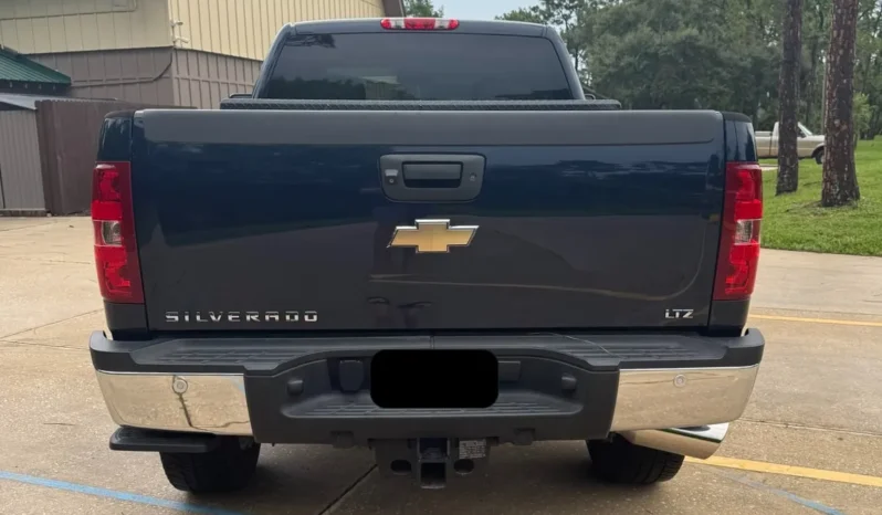 
								2011 Chevrolet Silverado 2500HD LTZ Extended Cab Duramax full									