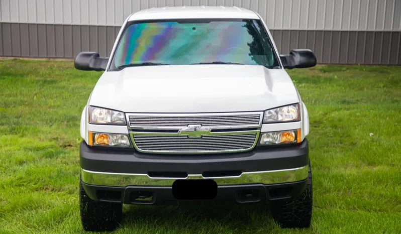
								2005 Chevrolet Silverado 2500HD LS Crew Cab Duramax full									