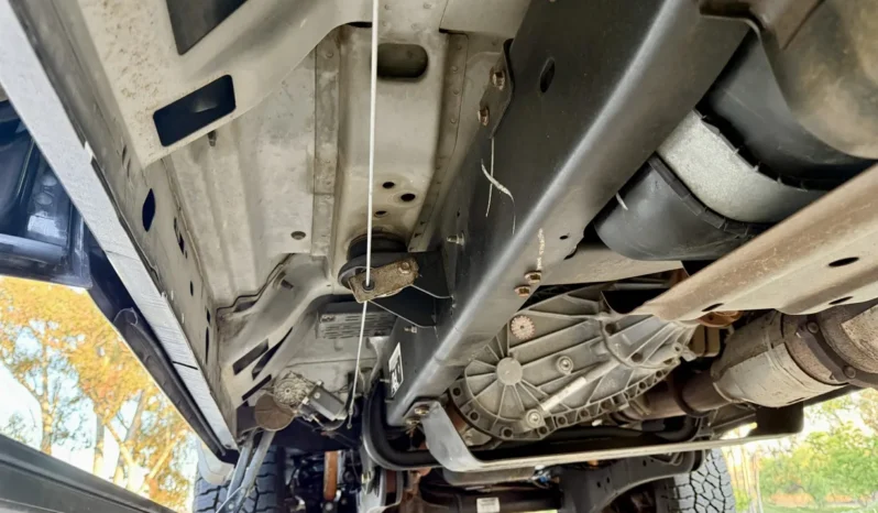
								2009 Ford F-250 King Ranch Crew Cab Power Stroke full									