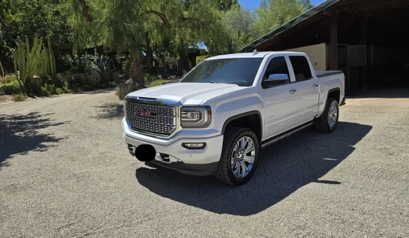 
								2018 GMC Sierra 1500 Denali Crew Cab full									