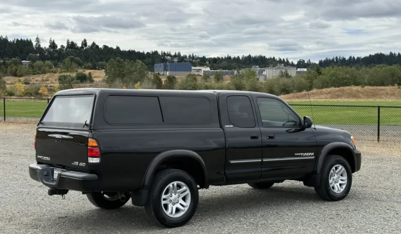 
								2004 Toyota Tundra Limited Access Cab V8 full									