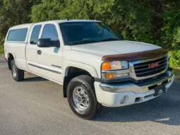 
										2005 GMC Sierra 2500HD SLT Extended Cab full									