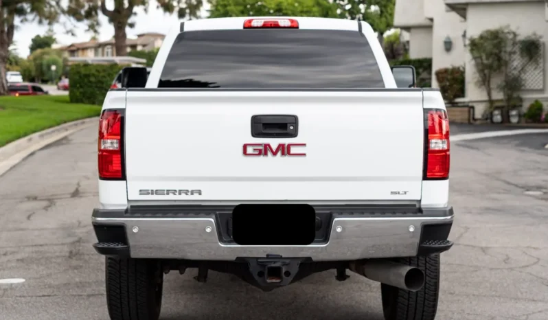 
								2019 GMC Sierra 2500HD SLT Crew Cab Duramax full									