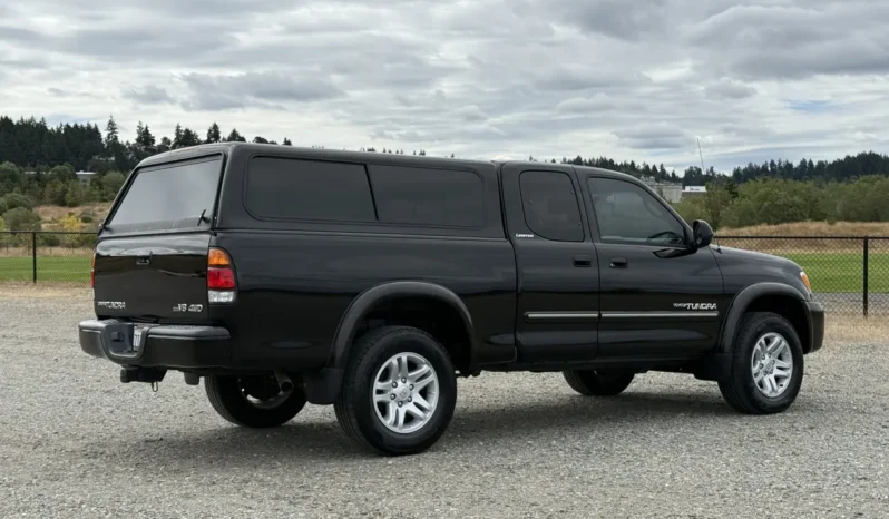 
								2004 Toyota Tundra Limited Access Cab V8 full									
