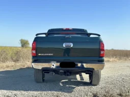 
										2006 Chevrolet Silverado 1500 LT 4×4 full									