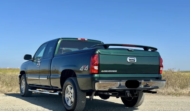 
								2006 Chevrolet Silverado 1500 LT 4×4 full									