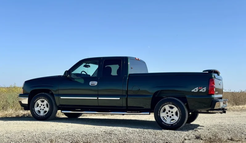 
								2006 Chevrolet Silverado 1500 LT 4×4 full									
