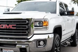 
										2019 GMC Sierra 2500HD SLT Crew Cab Duramax full									