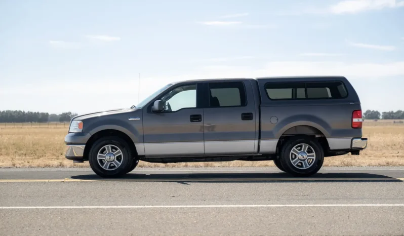 
								2006 Ford F-150 XLT SuperCrew full									