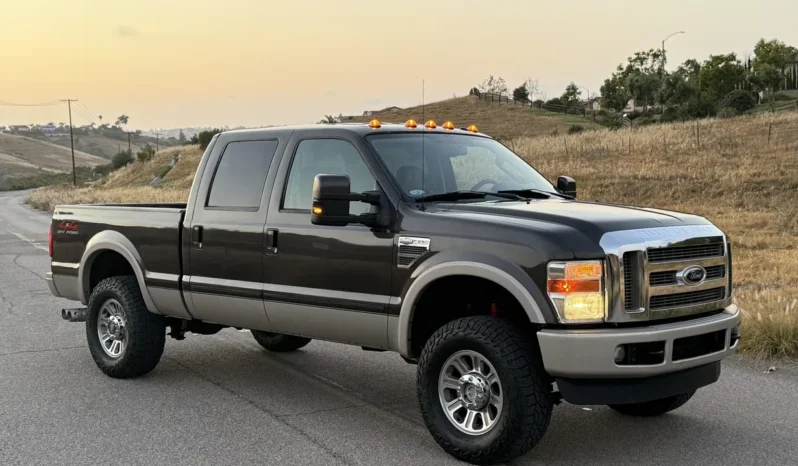 
								2009 Ford F-250 King Ranch Crew Cab Power Stroke full									