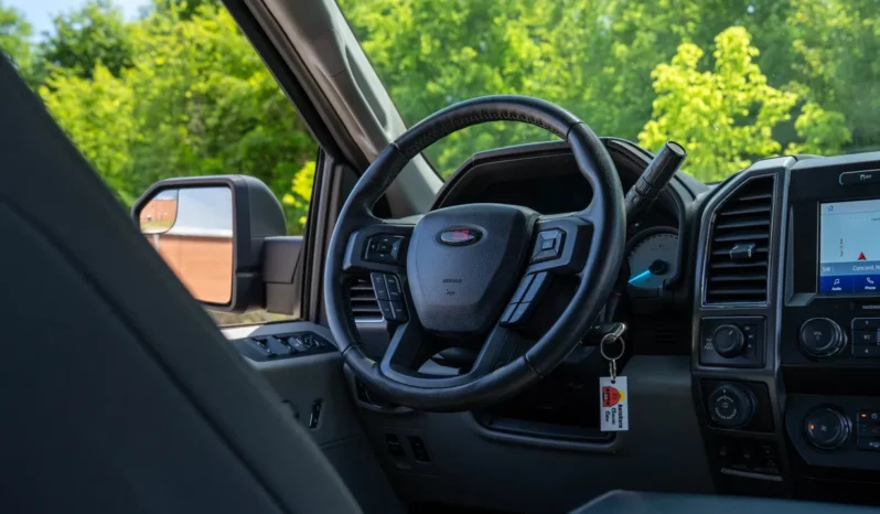 
								2020 Ford F-150 XLT V8 Saleen Yellow Label SporTruck XR full									