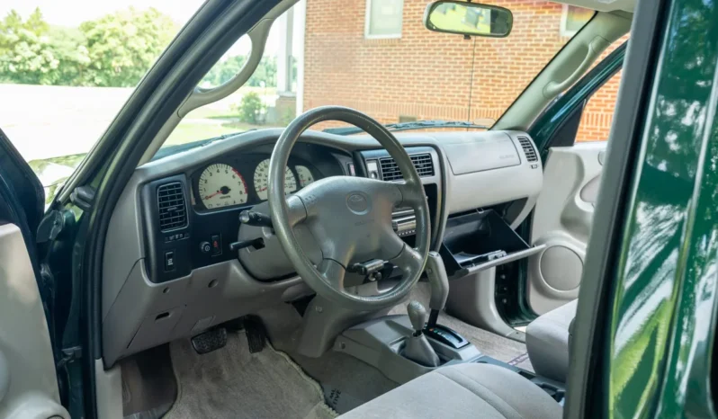
								2004 Toyota Tacoma SR5 Xtracab TRD 4×4 full									