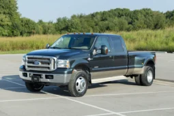 2005 Ford F-350 Super Duty King Ranch Crew Cab