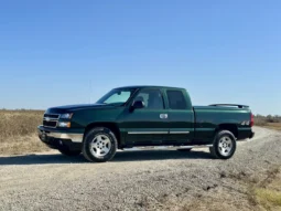 
										2006 Chevrolet Silverado 1500 LT 4×4 full									