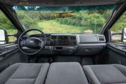
										2004 Ford F-350 Super Duty XLT Crew Cab 4×4 full									