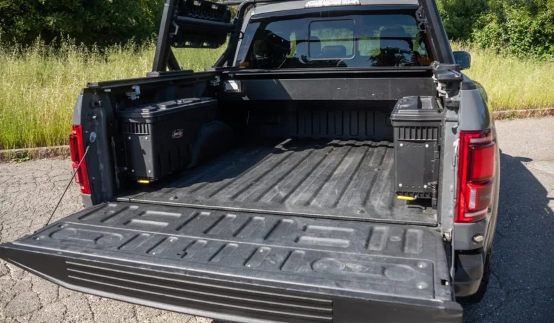 
								2018 Ford F-150 Raptor SuperCrew full									
