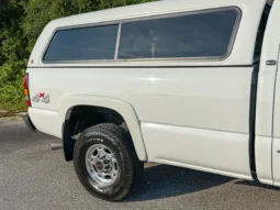 
										2005 GMC Sierra 2500HD SLT Extended Cab full									