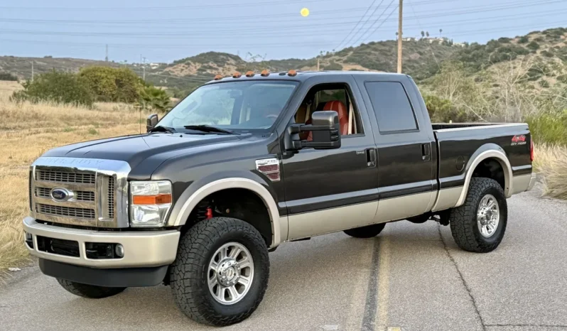 
								2009 Ford F-250 King Ranch Crew Cab Power Stroke full									