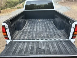 
										2005 GMC Sierra 2500HD SLT 4×4 full									