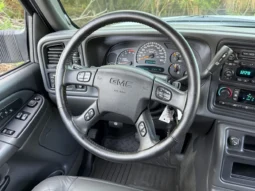
										2005 GMC Sierra 2500HD SLT Extended Cab full									