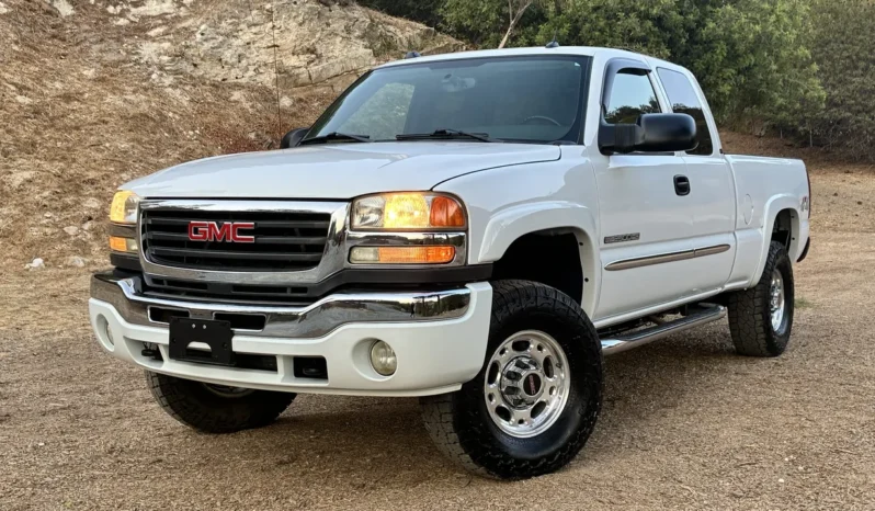 
								2005 GMC Sierra 2500HD SLT 4×4 full									