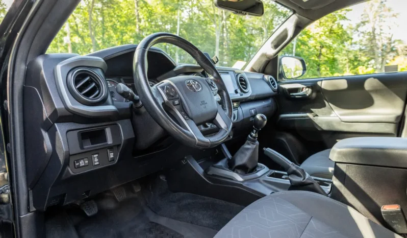 
								2016 Toyota Tacoma TRD Off-Road Double Cab V6 full									