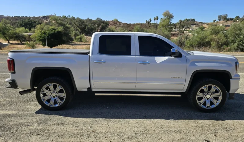 
								2018 GMC Sierra 1500 Denali Crew Cab full									