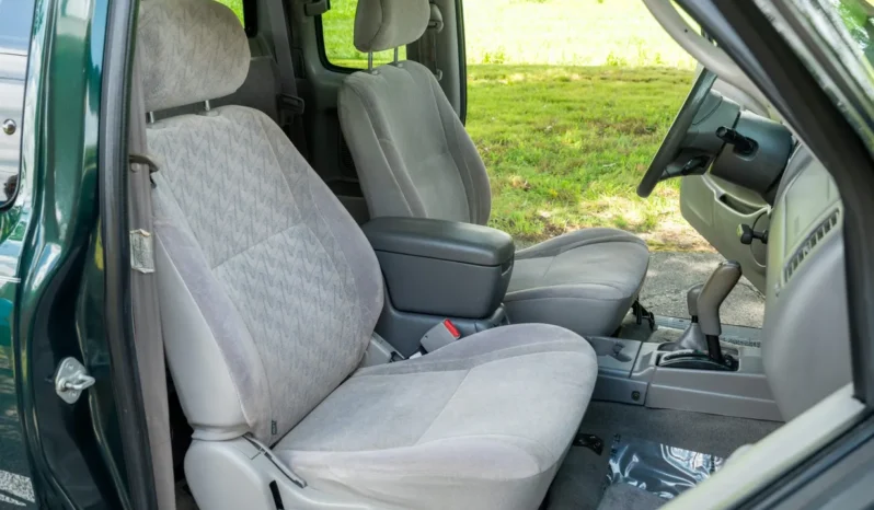 
								2004 Toyota Tacoma SR5 Xtracab TRD 4×4 full									