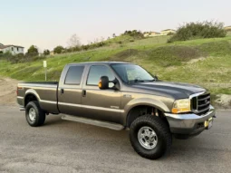
										2004 Ford F-350 Super Duty Lariat Crew Cab full									