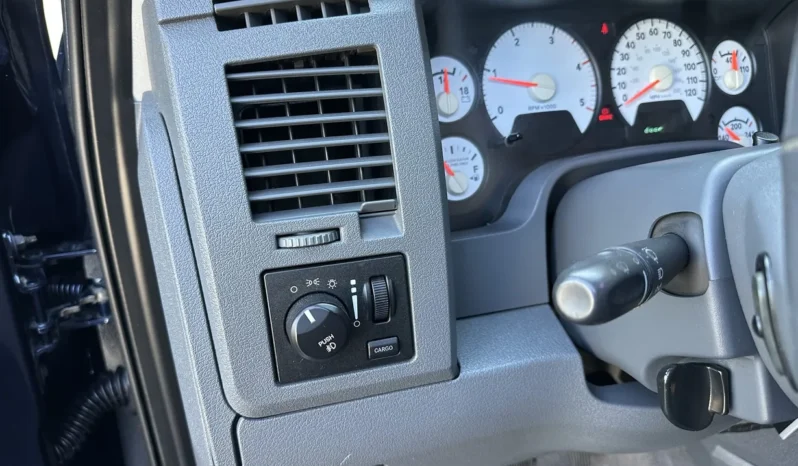 
								2009 Dodge Ram 2500 SLT Quad Cab Cummins full									