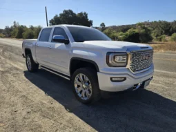 
										2018 GMC Sierra 1500 Denali Crew Cab full									