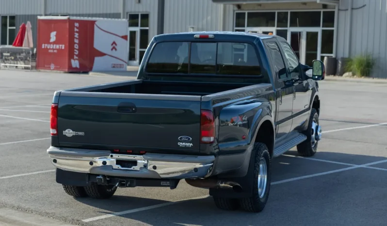 
								2005 Ford F-350 Super Duty King Ranch Crew Cab full									