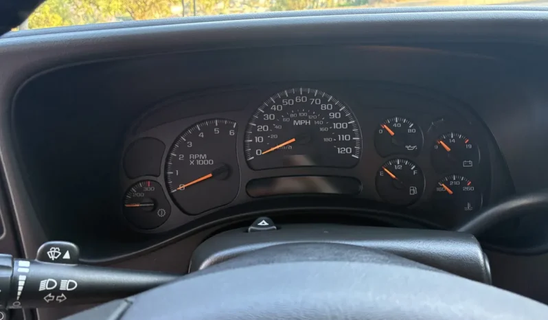 
								2005 GMC Sierra 2500HD SLT 4×4 full									