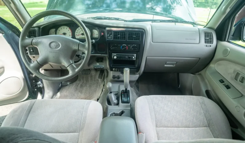 
								2004 Toyota Tacoma SR5 Xtracab TRD 4×4 full									