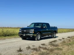 
										2006 Chevrolet Silverado 1500 LT 4×4 full									