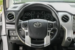 
										2018 Toyota Tundra SR5 Double Cab TRD Sport full									