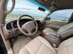 
										2004 Toyota Tundra Limited Access Cab V8 full									