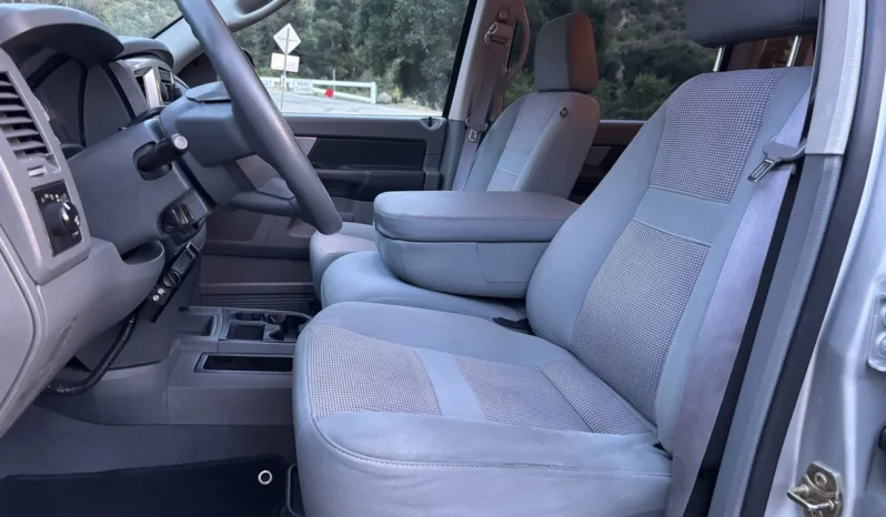 
								2007 Dodge Ram 3500 SLT Mega Cab Dually full									
