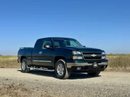 
										2006 Chevrolet Silverado 1500 LT 4×4 full									