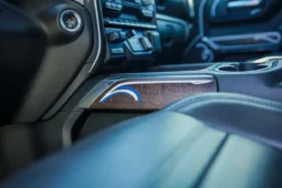 
										2020 GMC Sierra 2500HD Denali Crew Cab Duramax full									