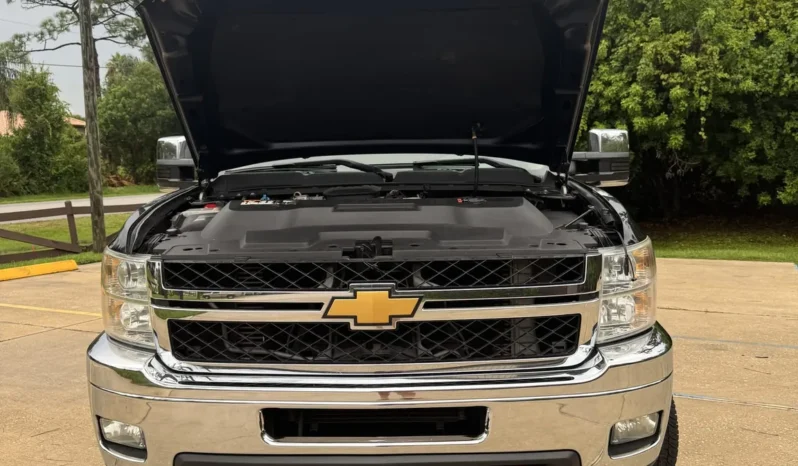 
								2011 Chevrolet Silverado 2500HD LTZ Extended Cab Duramax full									