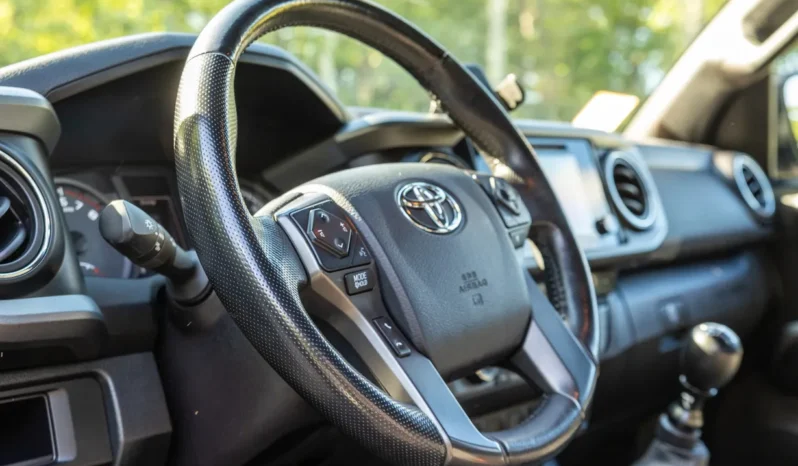 
								2016 Toyota Tacoma TRD Off-Road Double Cab V6 full									
