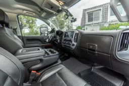 
										2019 GMC Sierra 2500HD SLT Crew Cab Duramax full									
