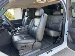
										2005 GMC Sierra 2500HD SLT Extended Cab full									