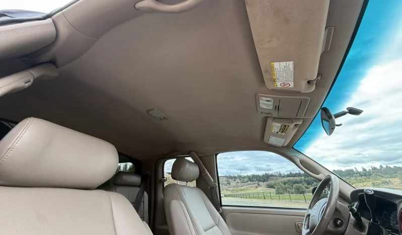 
								2004 Toyota Tundra Limited Access Cab V8 full									